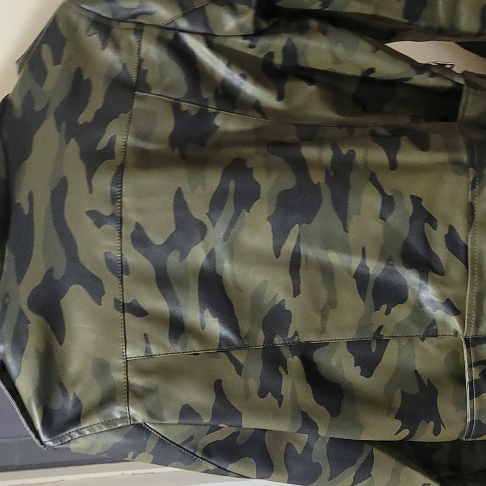 Jacket - Picture 3 of 3